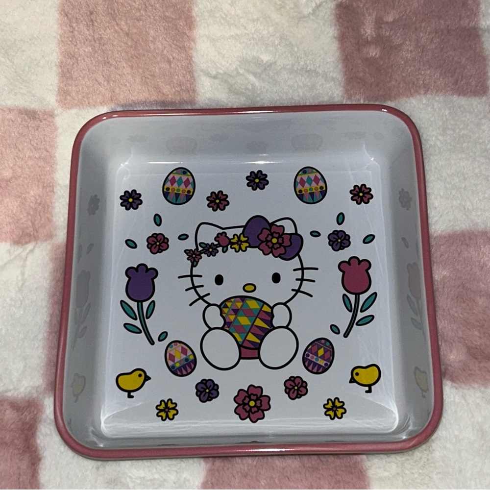 Hello Kitty Baking Dish